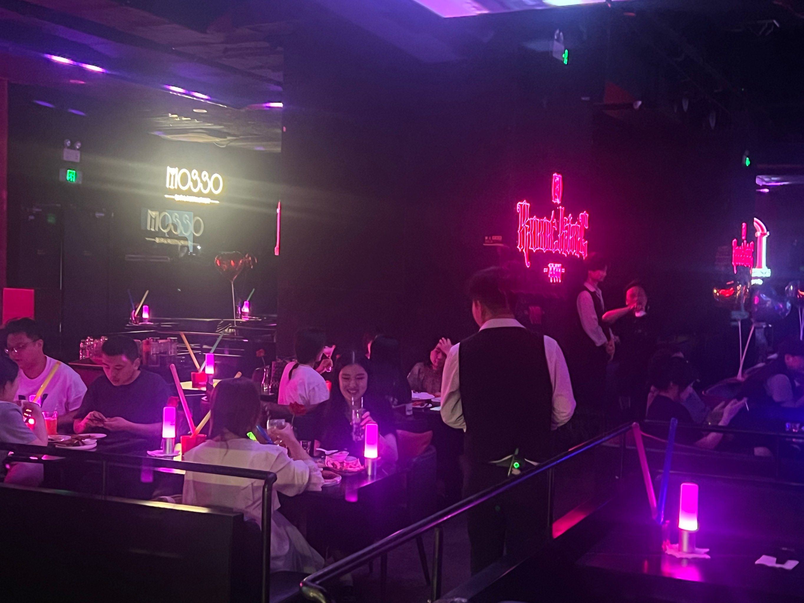 兰州商务ktv一小时价格多少-城关区ktv预定